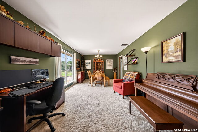 Image 4 of 24 For 10611 Burr Oak Dr