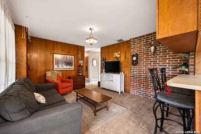 Image 6 of 24 For 10611 Burr Oak Dr