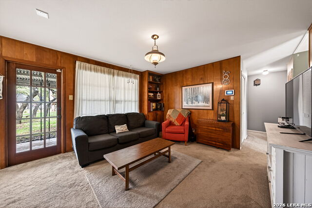 Image 7 of 24 For 10611 Burr Oak Dr