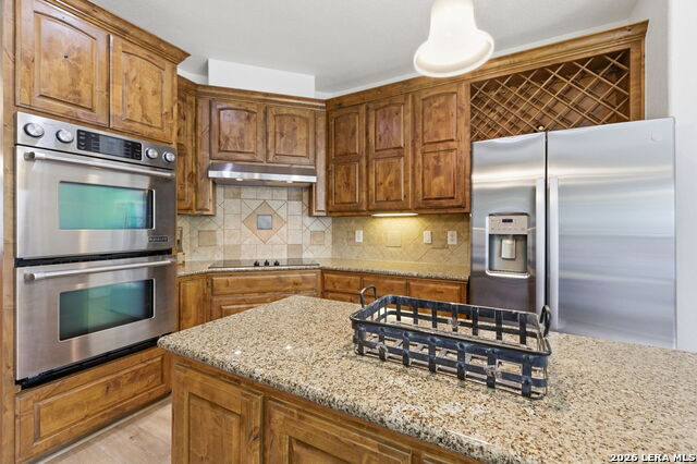 Image 10 of 43 For 248 Leather Leaf