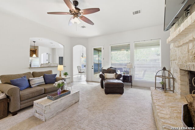 Image 18 of 43 For 248 Leather Leaf