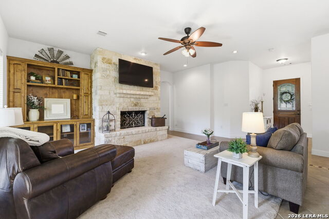 Image 19 of 43 For 248 Leather Leaf