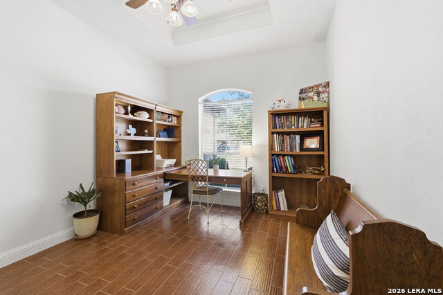 Image 32 of 43 For 248 Leather Leaf