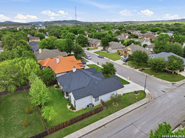 Image 41 of 43 For 248 Leather Leaf