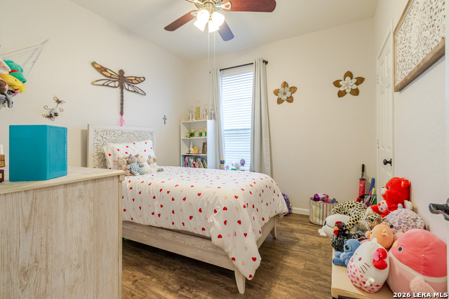 Image 17 of 22 For 24214 Hazel Alder