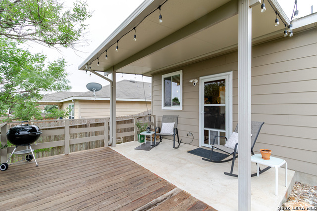 Image 19 of 22 For 24214 Hazel Alder