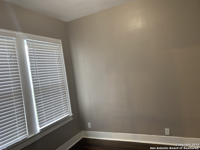 Image 20 of 23 For 1446 Kings Hwy W