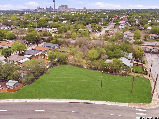 Image 2 of 4 For 1415,1417,1501 Pine St S