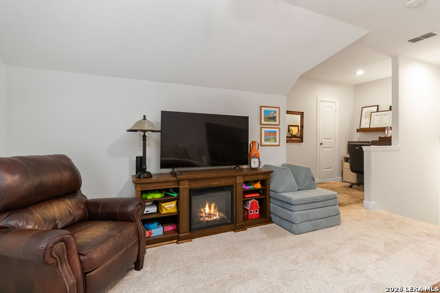 Image 28 of 41 For 412 Elmwood Dr