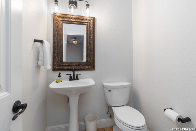 Image 29 of 41 For 412 Elmwood Dr