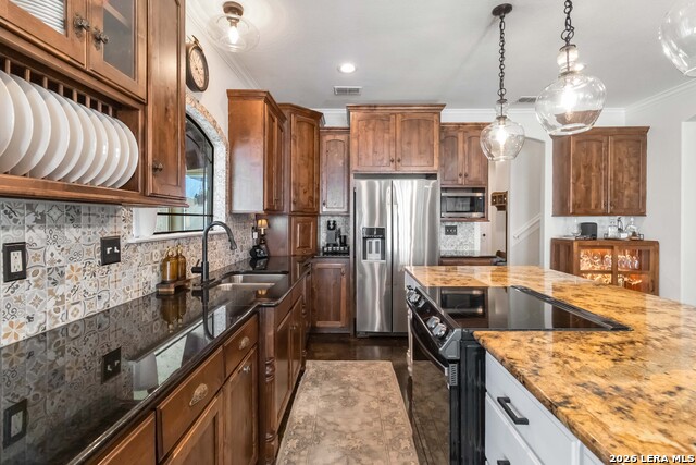 Image 6 of 41 For 412 Elmwood Dr