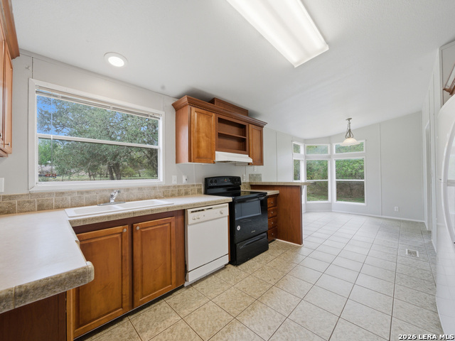 Image 12 of 25 For 733 Line Camp Loop