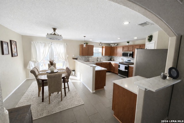 Image 5 of 17 For 2247 Red Rock Xing