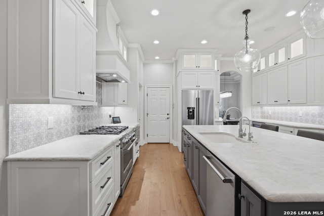 Listing photo id 12 for 17919 Texas Emmy Ln