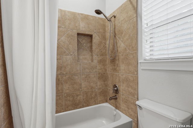 Listing photo id 21 for 17919 Texas Emmy Ln