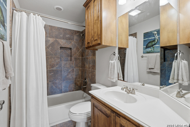 Listing photo id 36 for 17919 Texas Emmy Ln