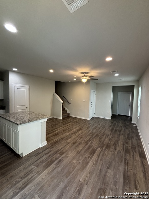 Image 6 of 19 For 13314 Stadium Cove  102