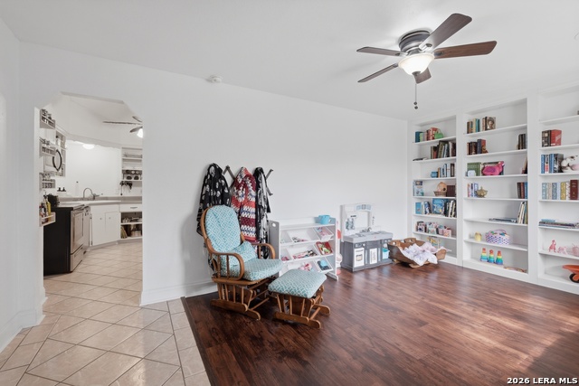 Image 12 of 28 For 1911 Dellhaven Dr