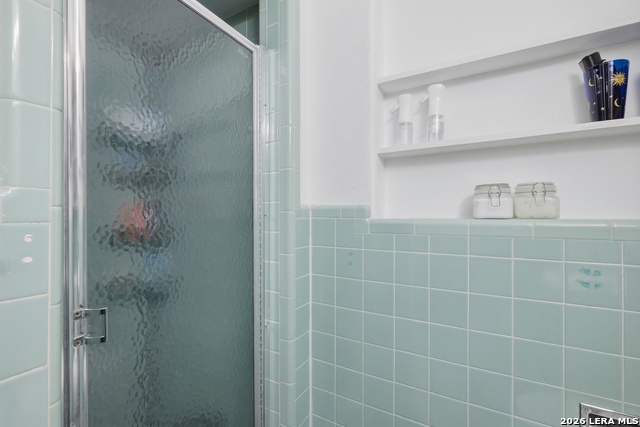 Image 23 of 28 For 1911 Dellhaven Dr