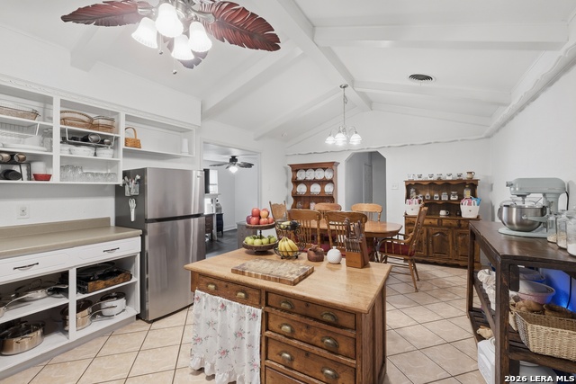 Image 4 of 28 For 1911 Dellhaven Dr