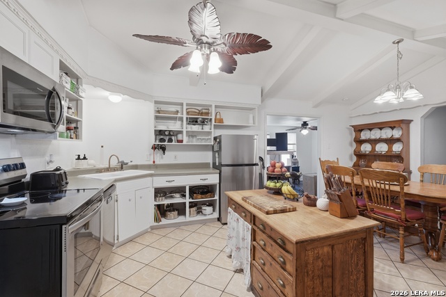 Image 5 of 28 For 1911 Dellhaven Dr