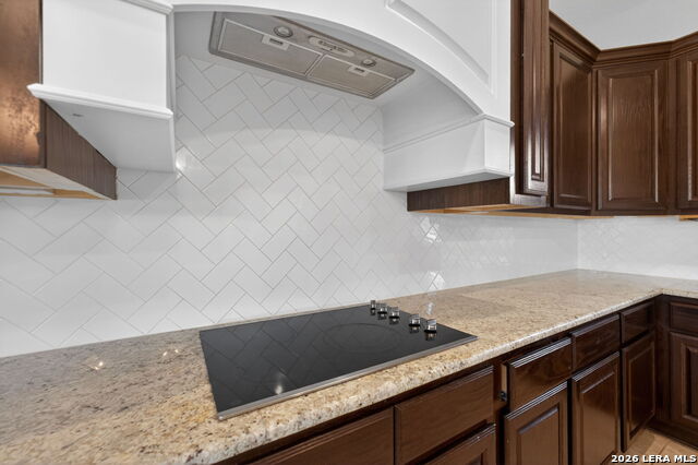 Image 20 of 48 For 815 Serene Waters