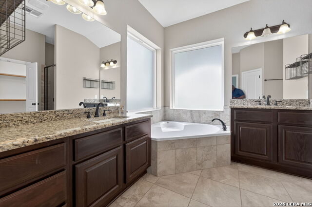 Image 27 of 48 For 815 Serene Waters