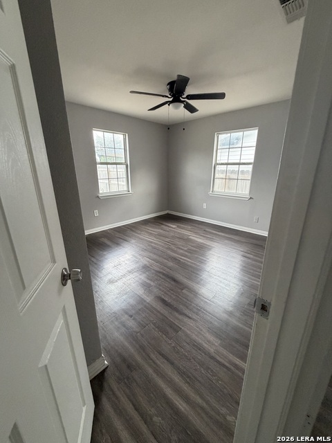 Image 10 of 15 For 1515 Escalon