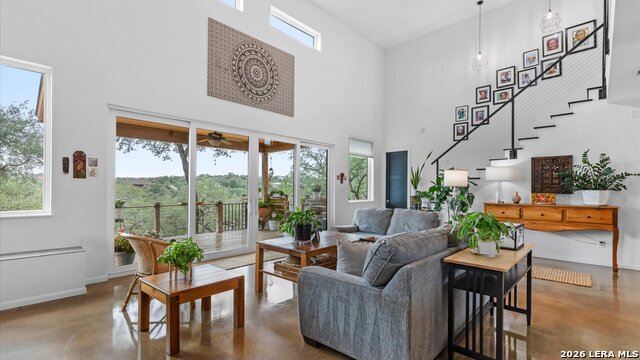 Image 18 of 48 For 269 Westin  