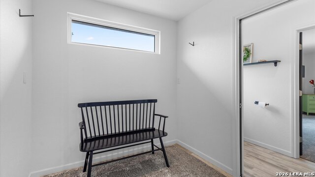 Image 33 of 48 For 269 Westin  