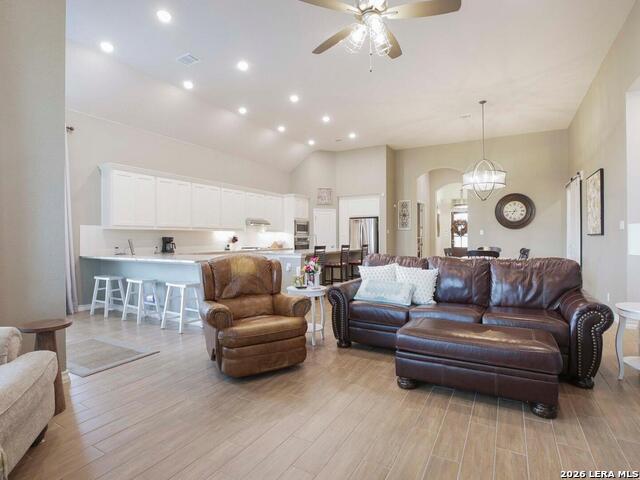 Image 11 of 33 For 107 Coleto Crk