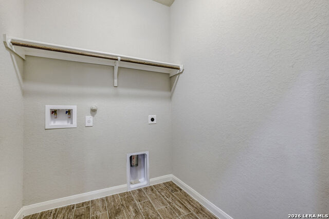 Image 22 of 26 For 22511 Carriage Blf