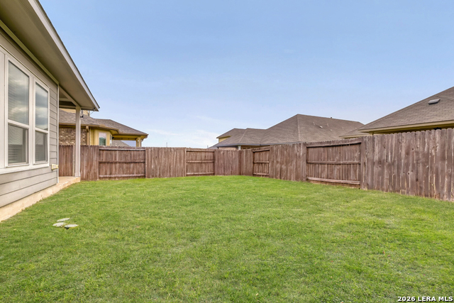 Image 23 of 26 For 22511 Carriage Blf