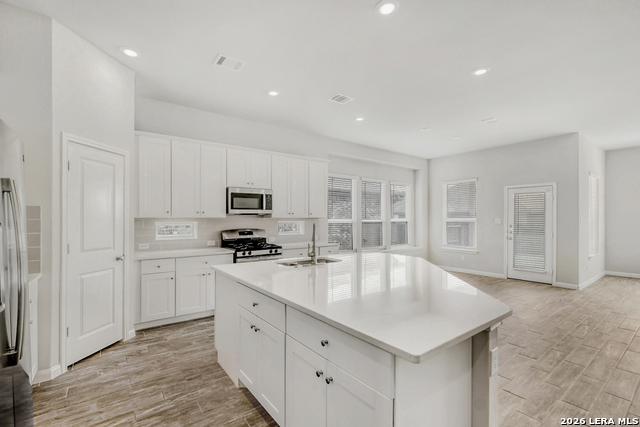 Image 4 of 26 For 22511 Carriage Blf