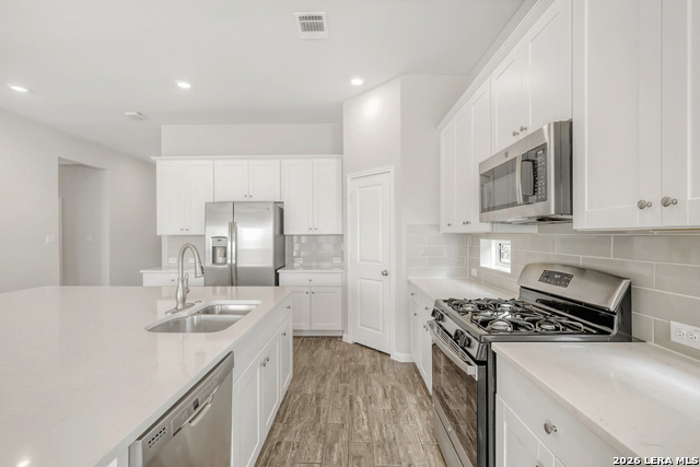 Image 6 of 26 For 22511 Carriage Blf