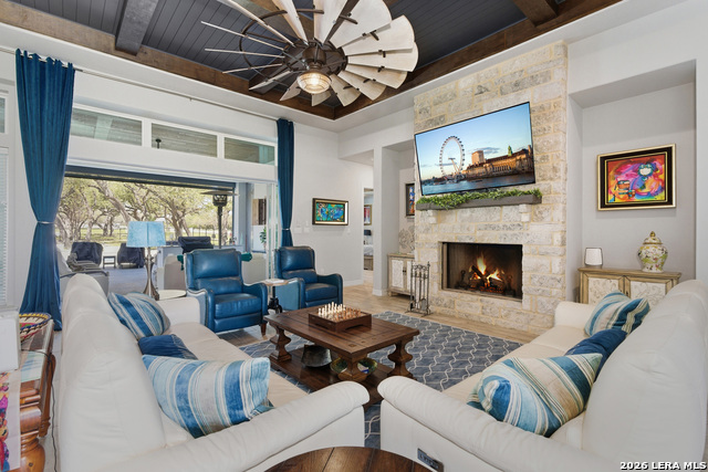 Image 11 of 50 For 916 Jenny Leigh Trl