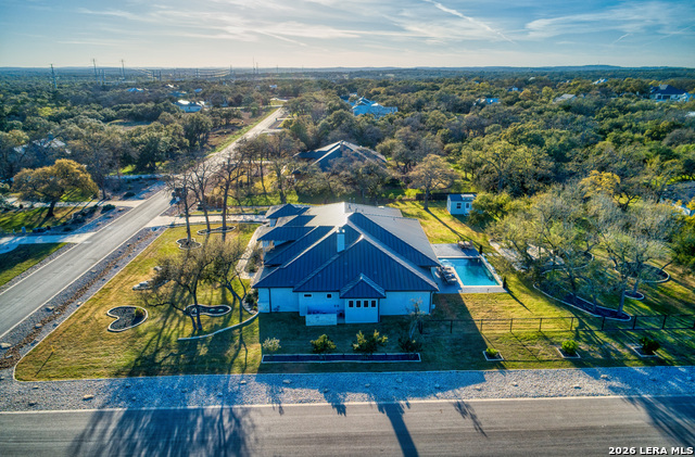 Image 43 of 50 For 916 Jenny Leigh Trl