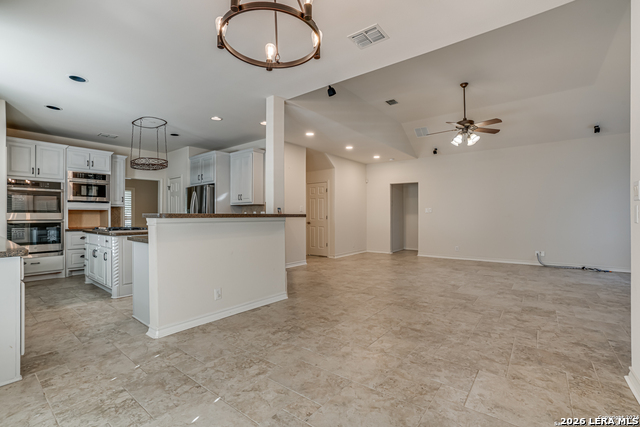 Image 18 of 54 For 15006 Pastura Pass