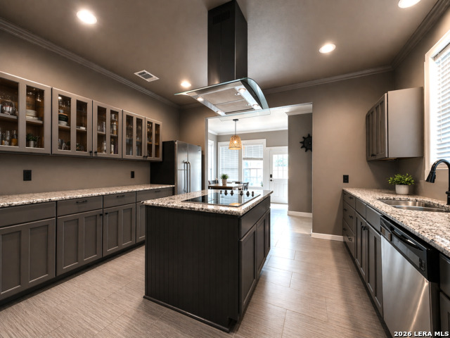 Image 7 of 31 For 326 Queen Anne Ct