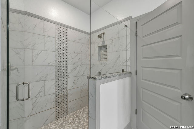 Image 19 of 38 For 2676 Western Skies