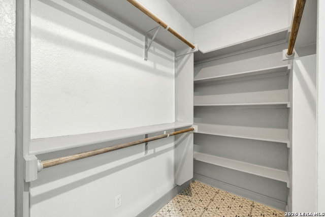 Image 22 of 38 For 2676 Western Skies