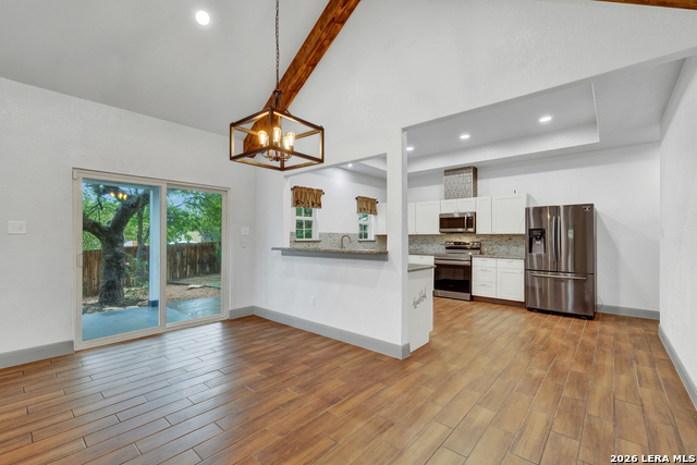 Image 8 of 38 For 2676 Western Skies