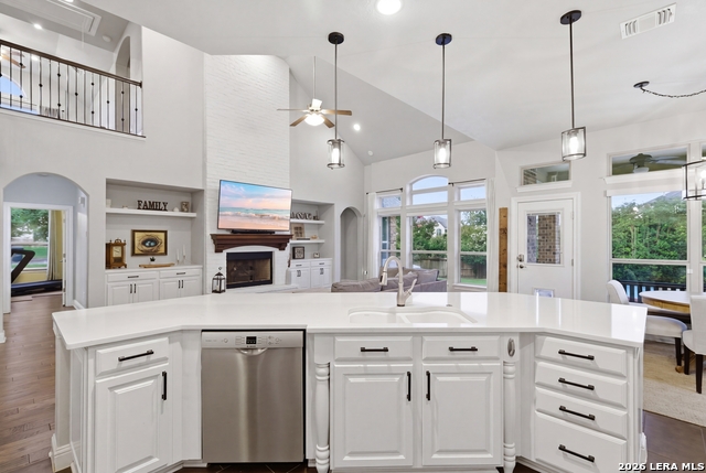 Image 10 of 35 For 2618 Mallinckrodt Dr