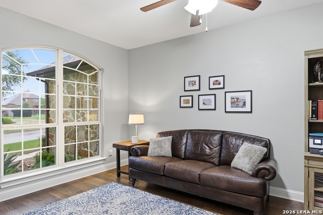 Image 5 of 35 For 2618 Mallinckrodt Dr