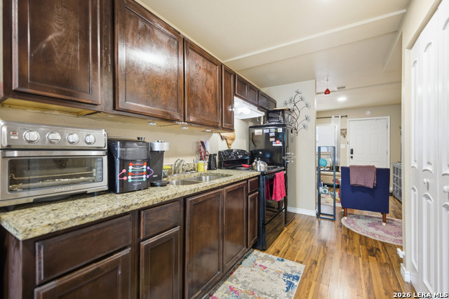 Image 10 of 27 For 1033 Rivas  