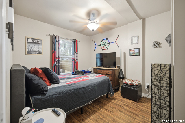 Image 15 of 27 For 1033 Rivas  