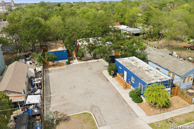 Image 2 of 27 For 1033 Rivas  