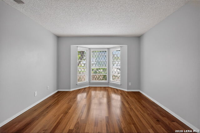 Image 18 of 35 For 3743 Newrock Dr