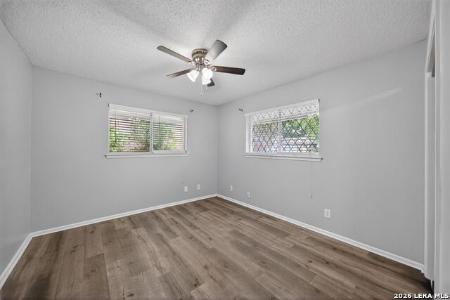 Image 27 of 35 For 3743 Newrock Dr