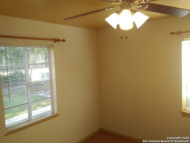 Image 11 of 14 For 805 Eleanor Ave  B